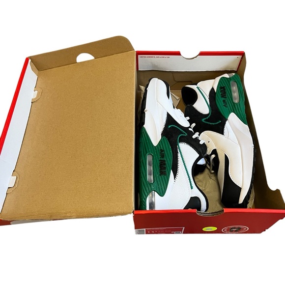 New In Box Men's Nike Air Max Excee Sneakers White/Malachite-Black-White sz 11.5 - Picture 12 of 12